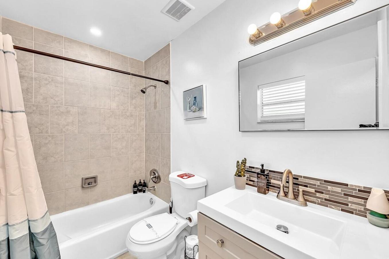 New 2 Bed Studio Close To Beach & Casino Ha04 Hollywood Luaran gambar